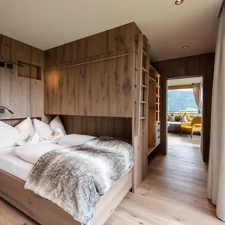 Gut Sonnberghof 4*