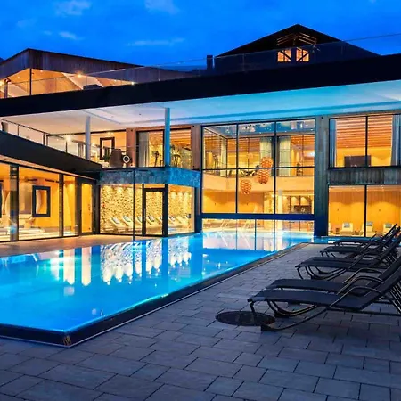 Gut Sonnberghof 4*